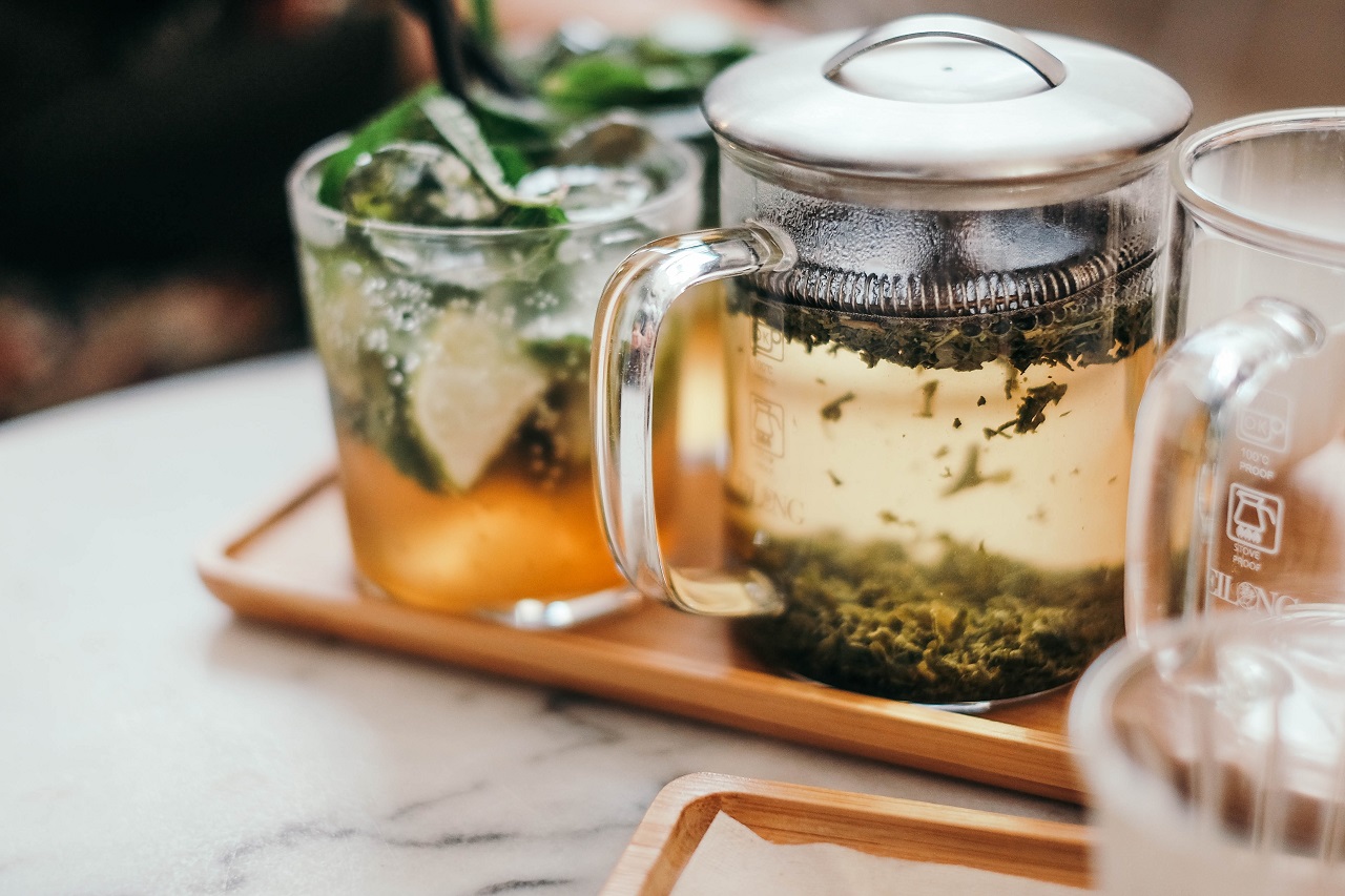 Rodzaje herbat na rynku. Czy herbata na bazie konopi jest zdrowa?